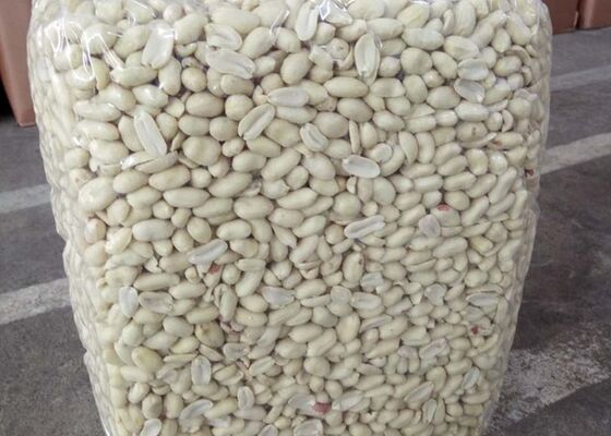 Noyaux d'arachide décortiqués et blanchis de première qualité, conformes HALAL et UE, arachides crues sans peau pour l'importation